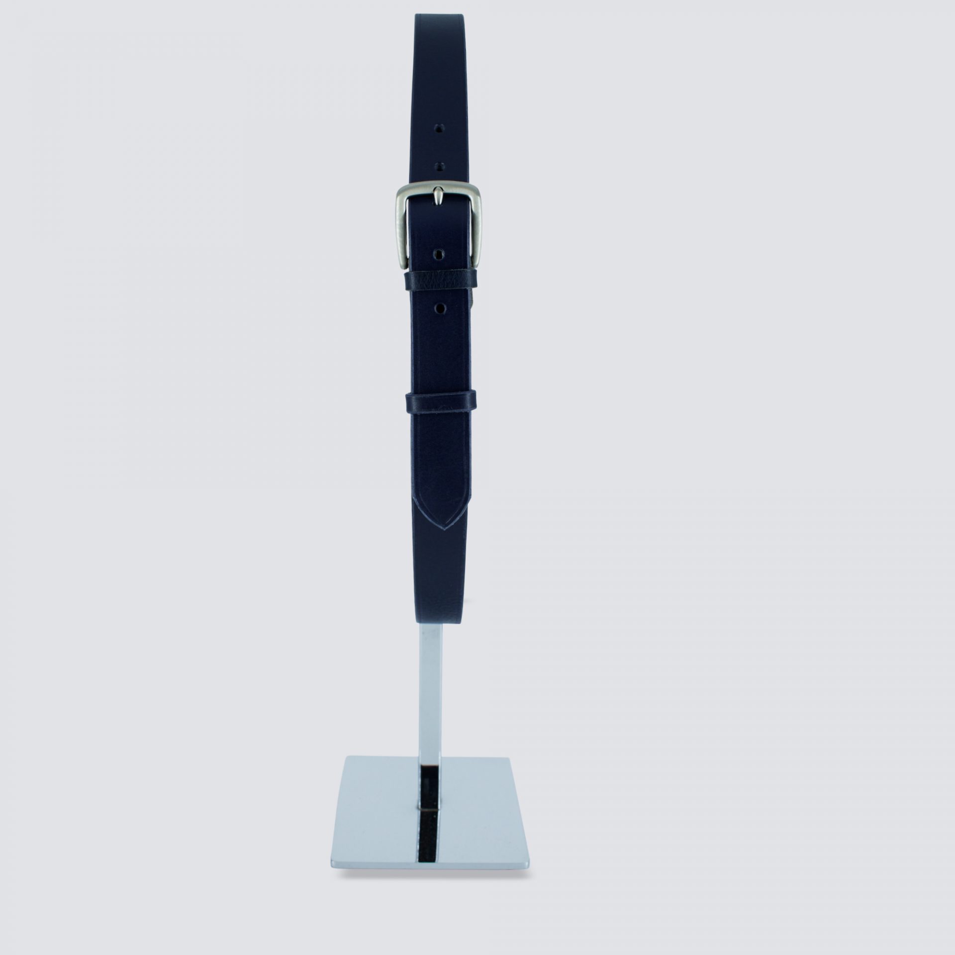 Ceinture cuir Canebière bleu marine fond gris