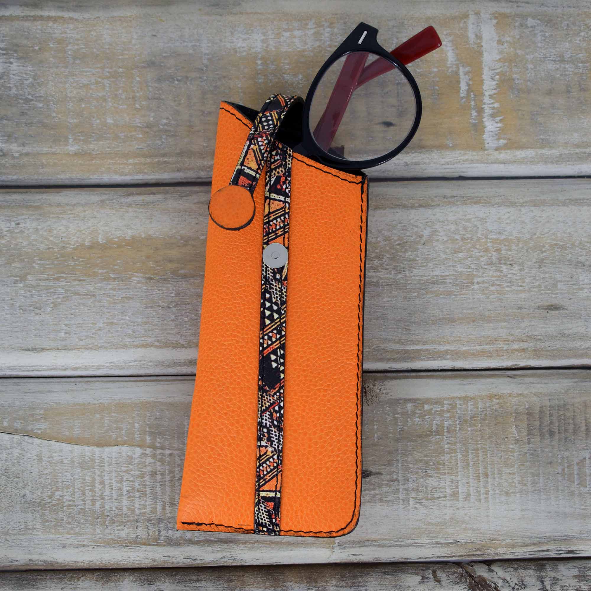 etui-a-lunettes-orange-grain-et-inca-avec-lunettes-interieur Étui à lunettes orange grain et inca avec lunettes intérieur
