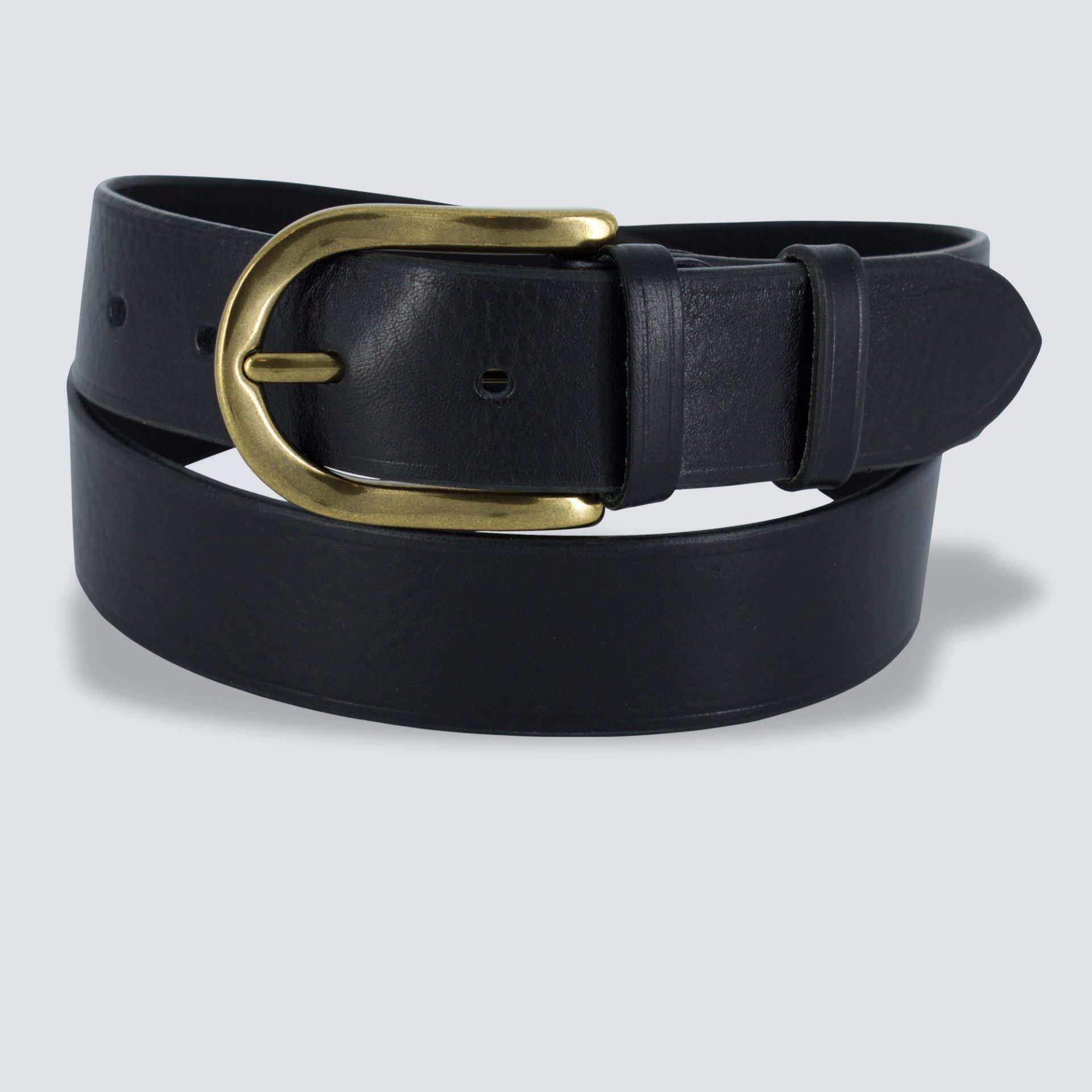 Ceinture cuir Noailles noir enroulée fond gris