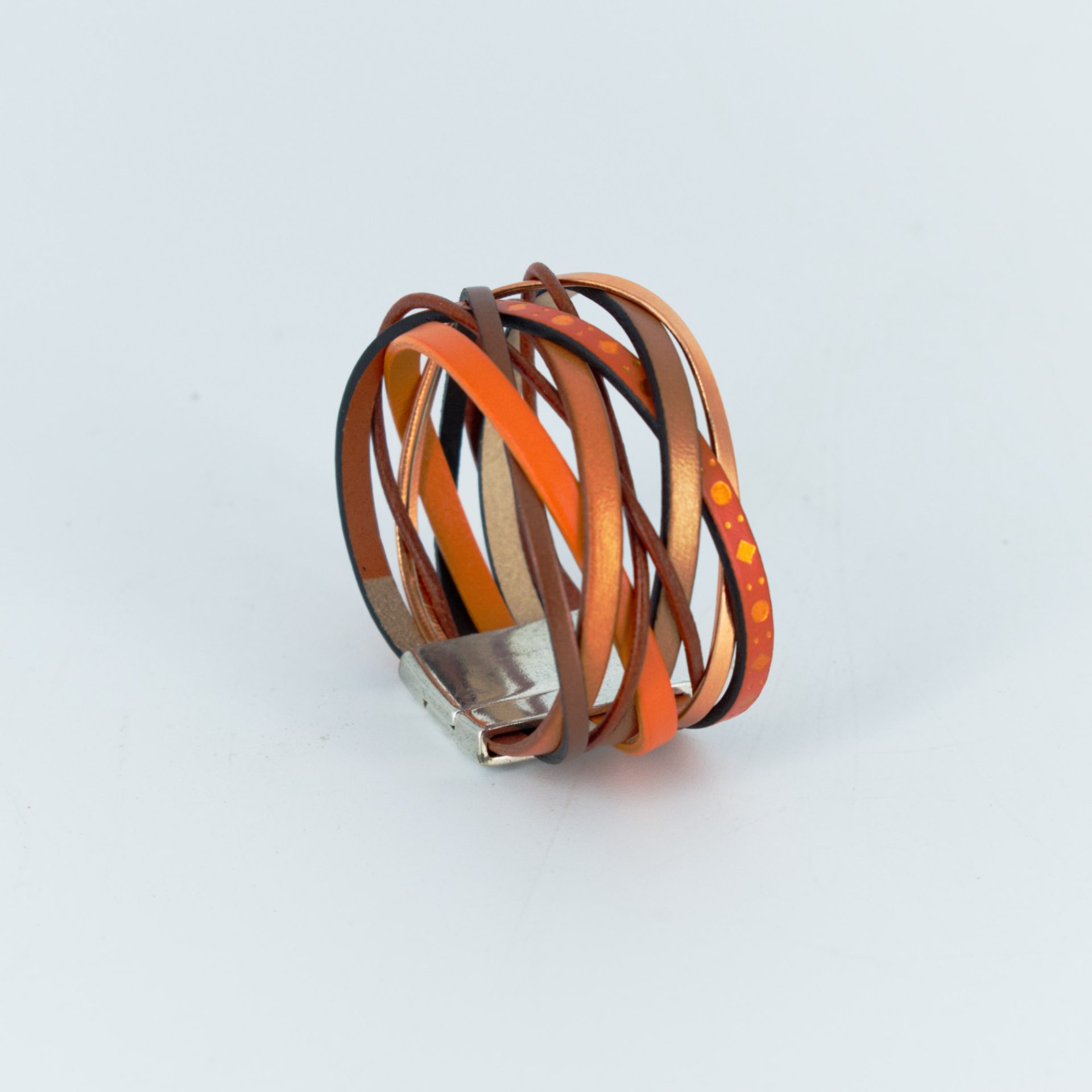 Bracelet cuir Entrelas Rumba orange irisé enroulé